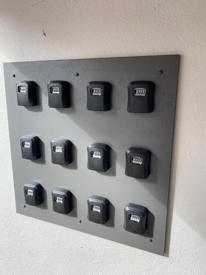 Hotel Zzzimple - Staffless & Self Check-In Pillig Esterno foto